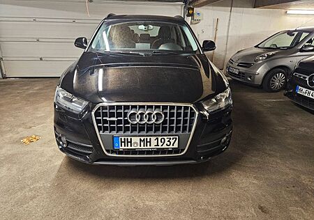 Audi Q3 2.0 TFSI S tronic quattro -