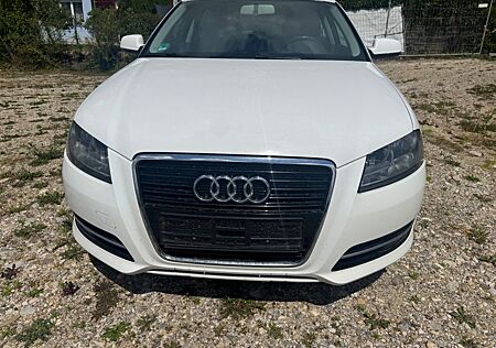 Audi A3 1.6 Attraction