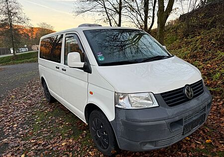 VW T5 Transporter Volkswagen Camper TÜV neu