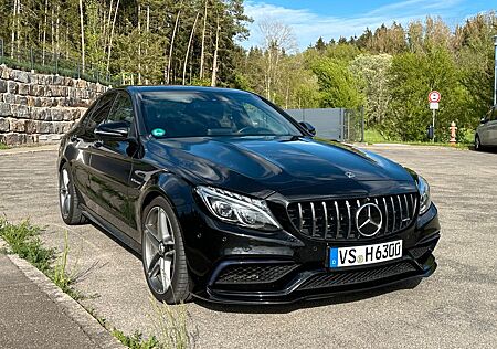Mercedes-Benz C 63 AMG Night Paket, Performance Abgas, 360°, Burmester