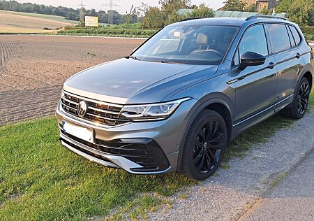 VW Tiguan Allspace Volkswagen 2.0 TSI DSG 4MOTION Panorama