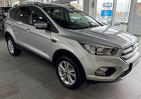 Ford Kuga 1,5 EcoBoost 4x4 129kW Titanium Autom. ...