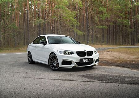 BMW 240 M240i