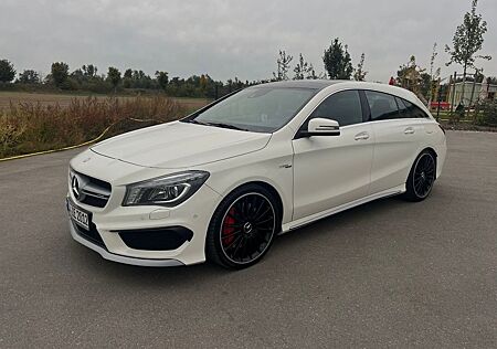 Mercedes-Benz CLA 45 AMG Shooting Brake Mercedes CLA Shooting Brake AMG | Panorama | Aut