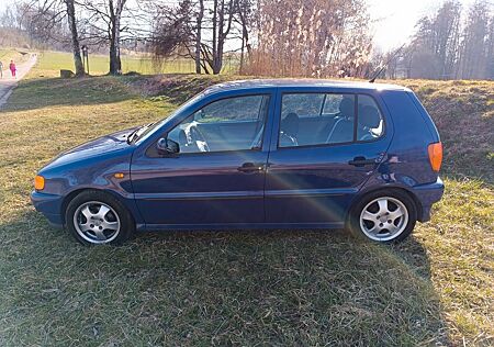 VW Polo Volkswagen 6n1 1.0 / Anfänger fahzeug