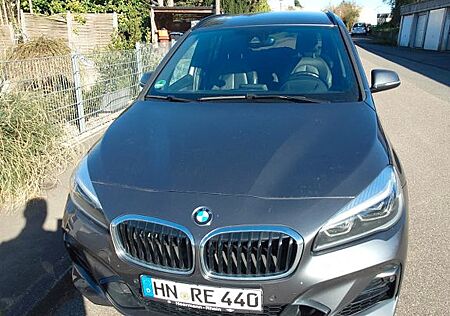 BMW 2er 220 Gran Tourer 220i Steptronic M Sport 7 Sitzer