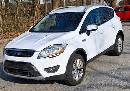 Ford Kuga 2,0 TDCi 4x4 120kW Titanium Titanium