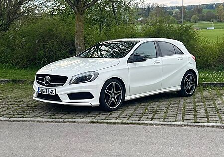 Mercedes-Benz A 200 AMG Line AMG Line