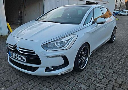 Citroën DS5 HDi 165 SportChic Autom. SportChic