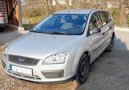 Ford Focus 1.6 - "Silberpfeil"