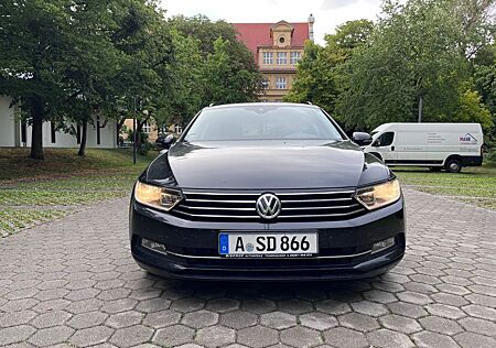 VW Passat Variant Volkswagen 2.0 TDI SCR Comfortline Varia...