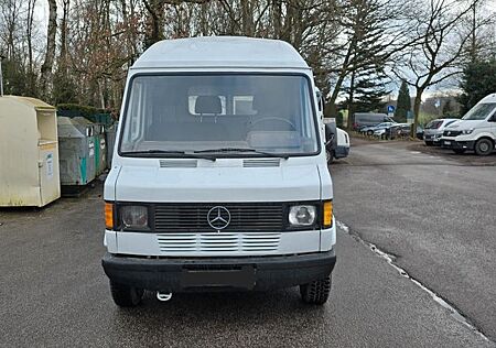 Mercedes-Benz 310 D - KA