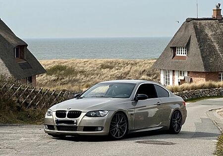 BMW 335i Coupé-Vollauslastung,Gepflegt,Upgrade Teile
