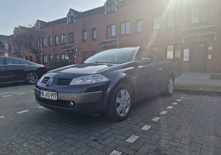 Renault Megane Coupé-Cabriolet Privilege 2.0 16V Exp...