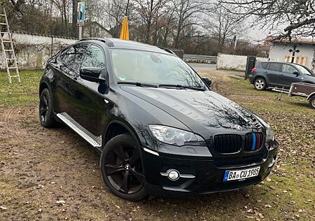 BMW X6 E71 xDrive40d M-Optik | Service neu