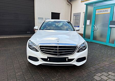 Mercedes-Benz C 250 C-Klasse 250 CGI *AVANTGARDE *COMAND*VIELE EXTR*