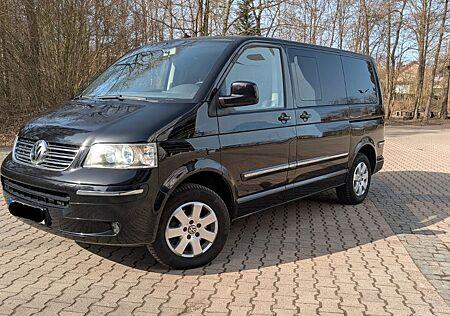 VW T5 Multivan Volkswagen 2,5 TDI DPF gepflegt