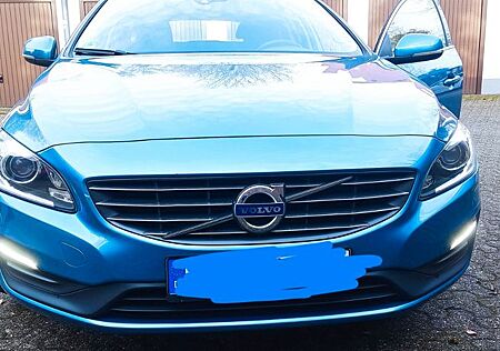 Volvo V60 D2 Summum Summum