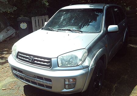 Toyota RAV 4 2.0 4x4