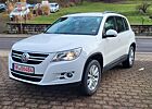 VW Tiguan Volkswagen *TÜV NEU * AHK