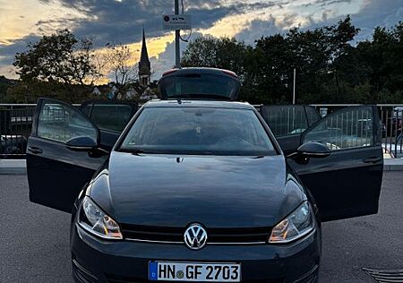 VW Golf Volkswagen 1.6 TDI CUP EDITION TÜV 09.2027