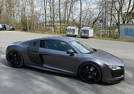 Audi R8 V8 4.2 Carbon TÜV INSPEKTION