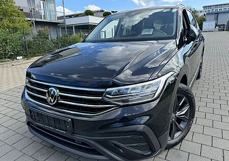 VW Tiguan Allspace Volkswagen Life NAVI*KLIMATRONIK*MTL*LED*