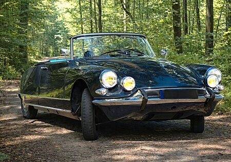 Citroën DS DS19 cabriolet Chapron Usine