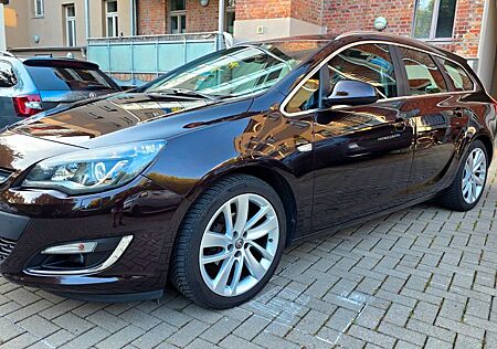 Opel Astra Sports Tourer 1.4 T ec Exklusiv 103 S/...