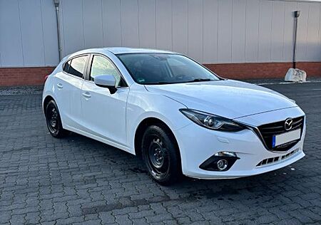 Mazda 3 2.0 SKYACTIV-G 120 Urban Limited
