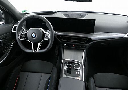 BMW 320i Touring Sportautomatic - AHK/ HeadUp/ 17LM