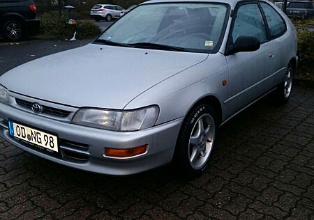 Toyota Corolla 1.4 Royal Special Royal Special