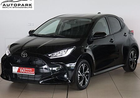 Toyota Yaris Hybrid Style 1.5VVT-i 116PS CV-T*NAVI*KAM