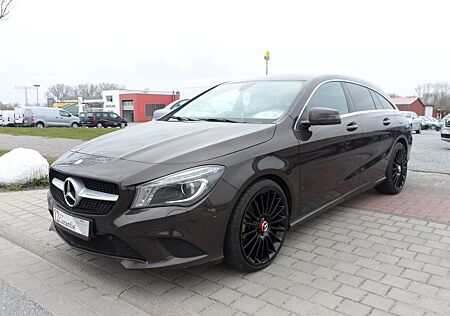 Mercedes-Benz CLA 220 CDI Shooting Brake 4Matic/Bi Xenon/TÜV N