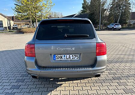 Porsche Cayenne S