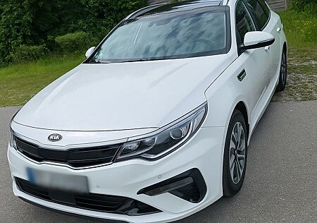 Kia Optima 2.0 GDI Plug-in Hyb. Spirit Auto Spor...