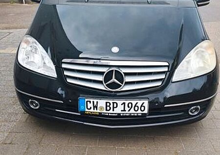 Mercedes-Benz A 180 AVANTGARDE Autotronic AVANTGARDE