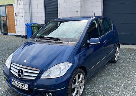 Mercedes-Benz A 160 CDI ELEGANCE BlueEFFICIENCY ELEGANCE