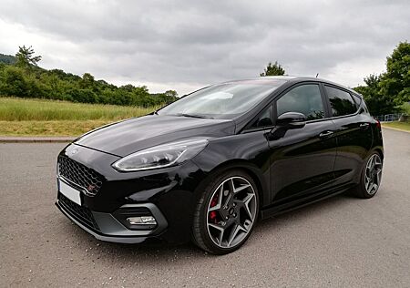 Ford Fiesta ST MK8 1,5 EcoBoost Leder-Exklusiv B&O