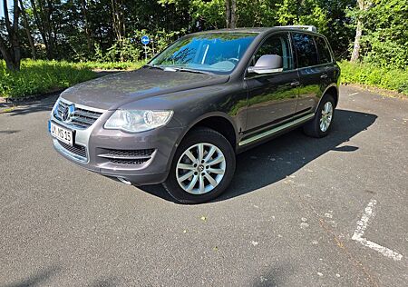 VW Touareg Volkswagen 3.0 V6 TDI Tiptronic Individual Indi...
