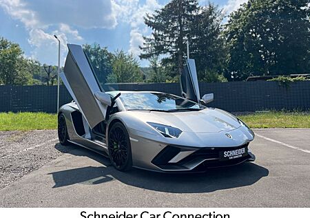 Lamborghini Aventador S *Deutsches Fahrzeug*Unfallfrei*Lift