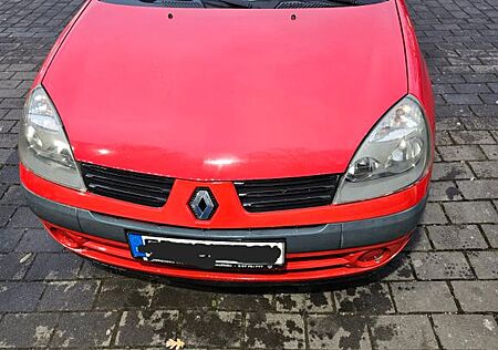 Renault Clio 1.2 16V Privilege Expression