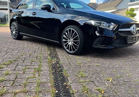 Mercedes-Benz A 200 d DCT -