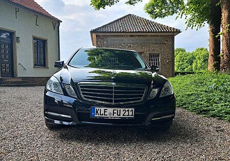 Mercedes-Benz E 200 CDI BlueEFFICIENCY AVANTGARDE AVANTGARDE