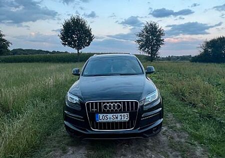 Audi Q7 3.0 TDI (DPF) clean diesel quattro tipt.Sline