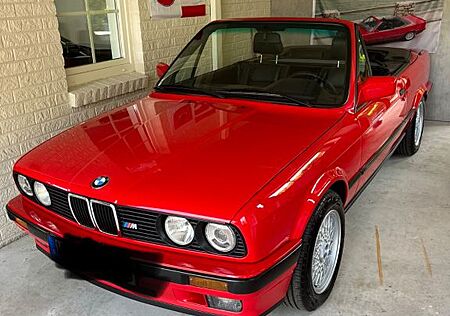 BMW 320i Cabrio 2. Hd. H-Zulassung Dach neu TRAUM!