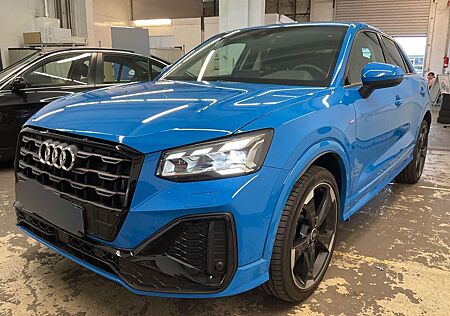 Audi Q2 35TDi S LINE BLACK 19Z./ACC/AHK/MATRIX/TURBO