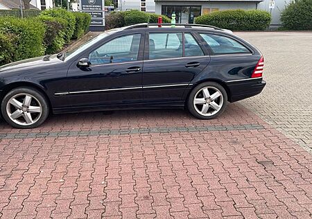 Mercedes-Benz C 220 CDI T AVANTGARDE Sport Edition