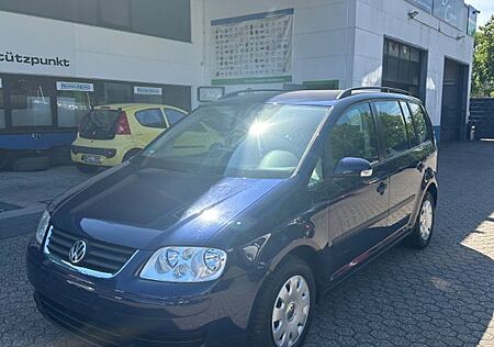 VW Touran Volkswagen 1.6 7.Sitze Klima TüV 01/2027