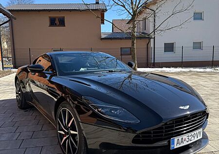 Aston Martin DB11 4.0 V8 - Bang - Carbon - Full